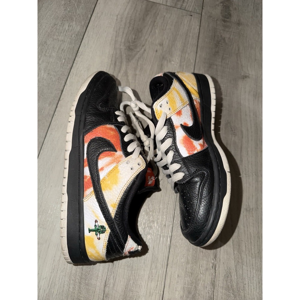 Size 7 - Nike Dunk SB Low Tie-Dye Raygun - Black